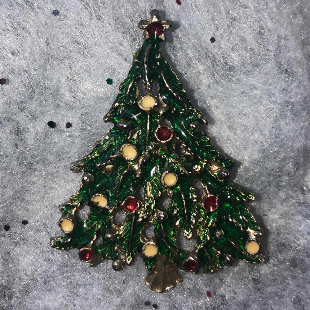 Christmas Tree Pin